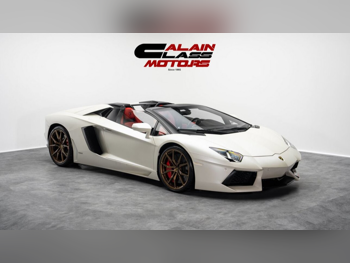 Lamborghini  Aventador  Roadster  2015  Automatic  17,900 Km  12 Cylinder  Rear Wheel Drive (RWD)  Convertible  White