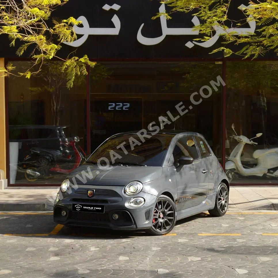 فيات  595  ابارث كومبيتيزيوني  2021  اوتوماتيك  73,350 كم  4 سلندر  سحب امامي  هاتشباك  رمادي