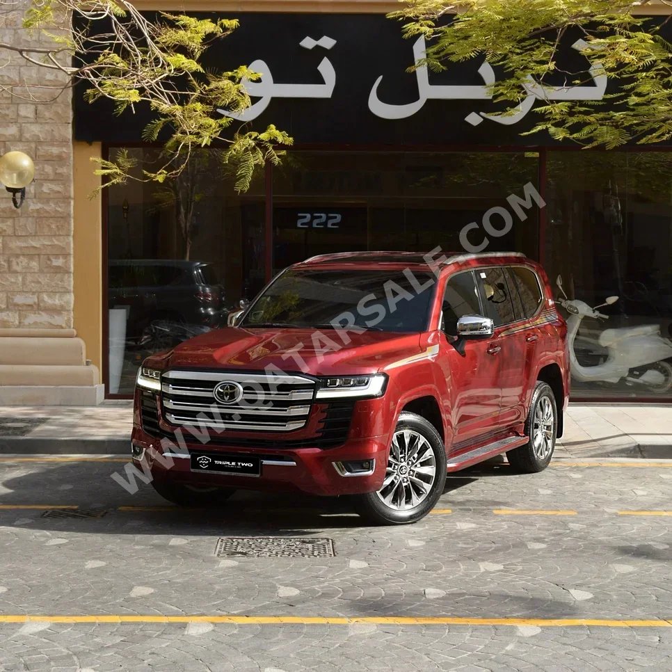 Toyota  Land Cruiser  VXR Twin Turbo  2022  Automatic  23,100 Km  6 Cylinder  Four Wheel Drive (4WD)  SUV  Maroon  With Warranty