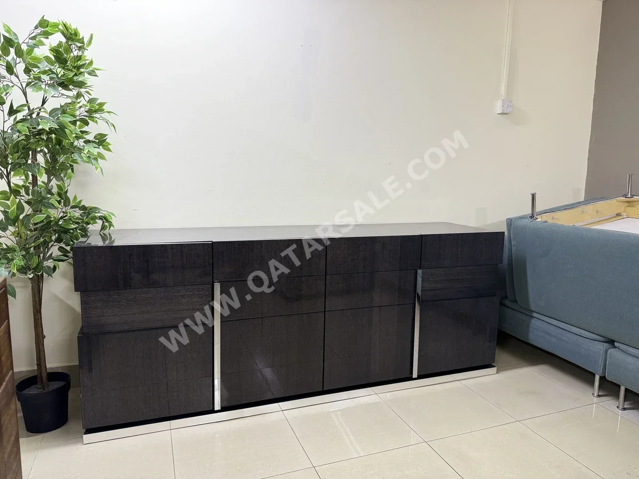 Tables & Sideboards Buffet Tables