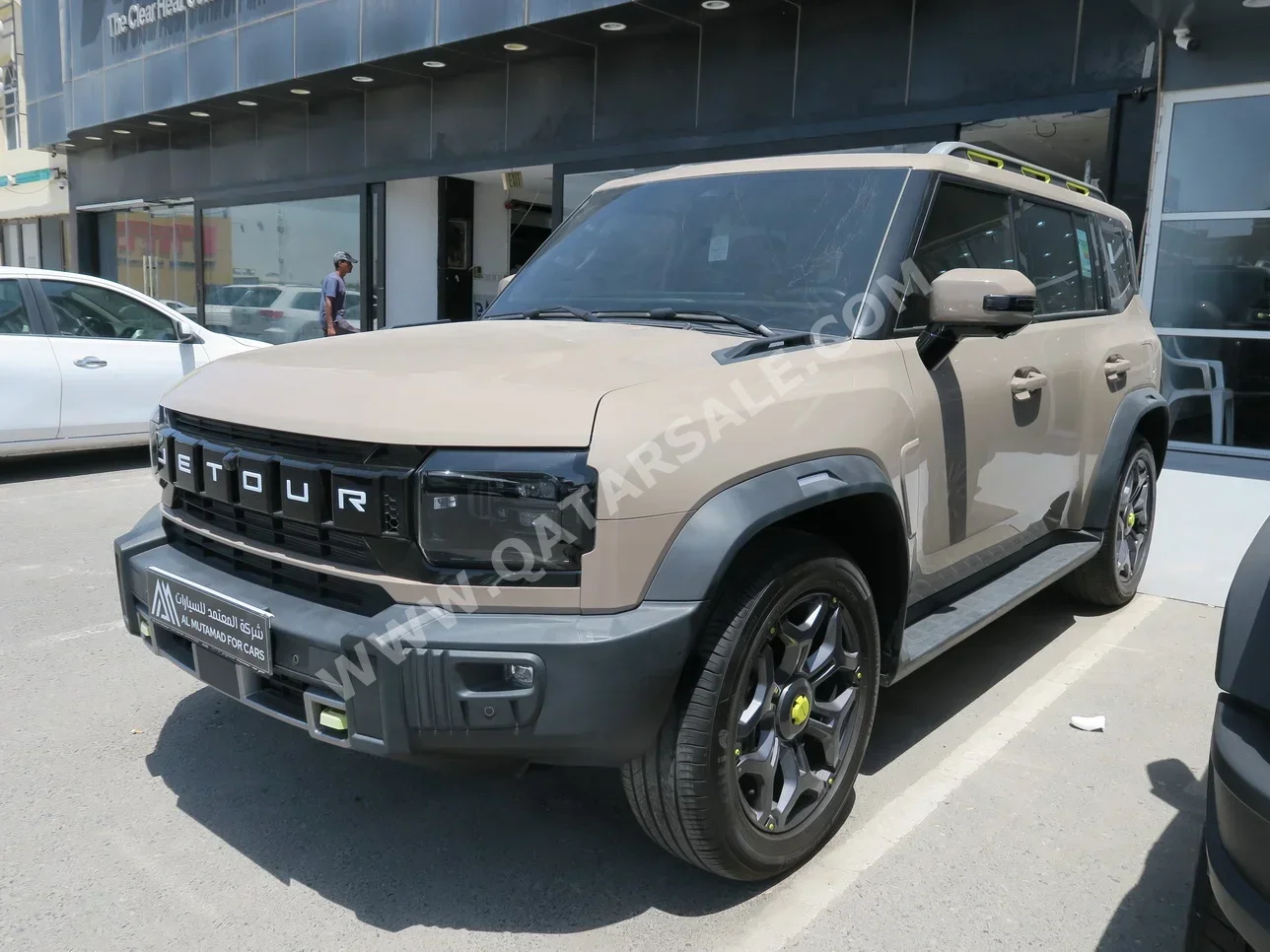 Jetour  T2  2025  Automatic  19,000 Km  4 Cylinder  Four Wheel Drive (4WD)  SUV  Beige  With Warranty