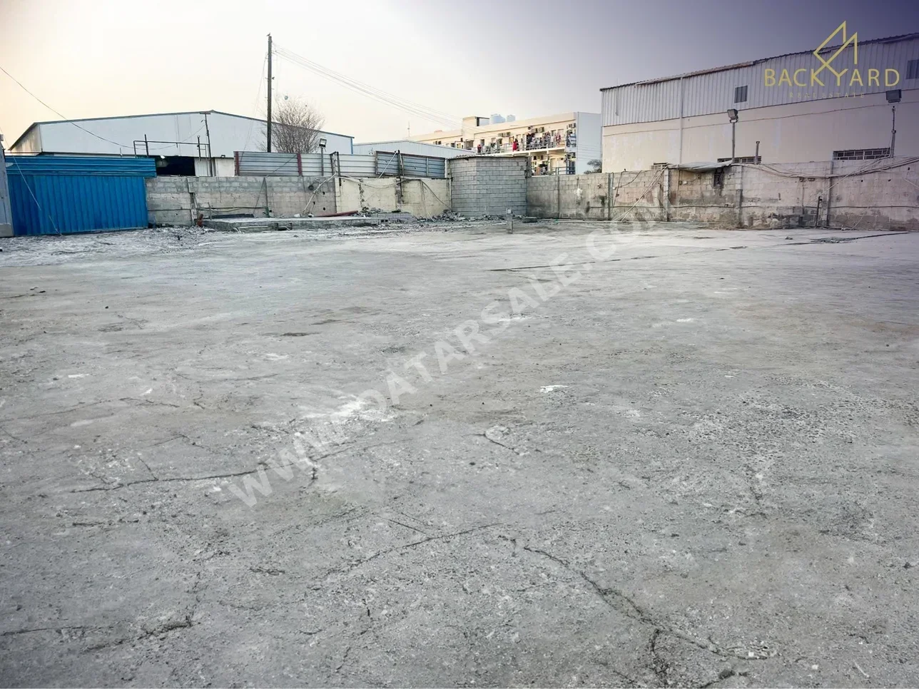 Warehouses & Stores - Al Wakrah  - Industrial Area  -Area Size: 1500 Square Meter