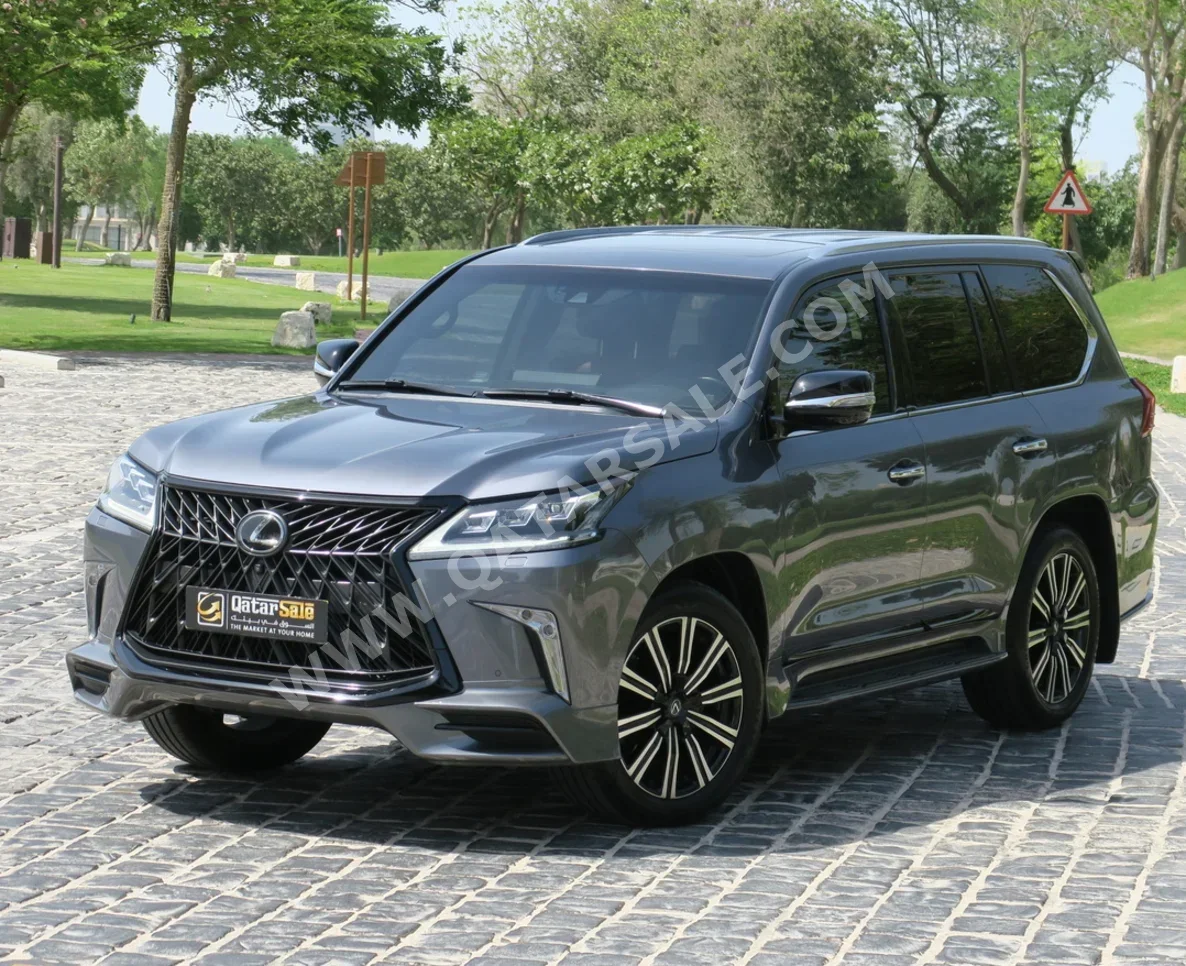 Lexus  LX  570 S  2018  Automatic  134,000 Km  8 Cylinder  Four Wheel Drive (4WD)  SUV  Gray