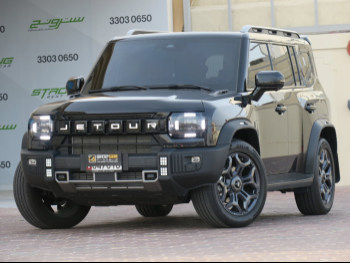 Jetour  T2  Luxury Plus  2025  Automatic  9,000 Km  4 Cylinder  Four Wheel Drive (4WD)  SUV  Black  With Warranty