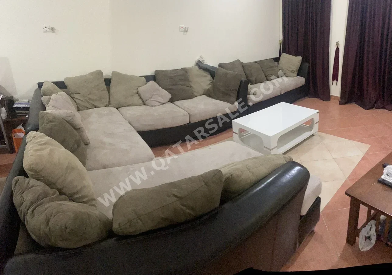 الأرائك والكنب والكراسي شكل L  - مزيج القطن \ القطن  - بني