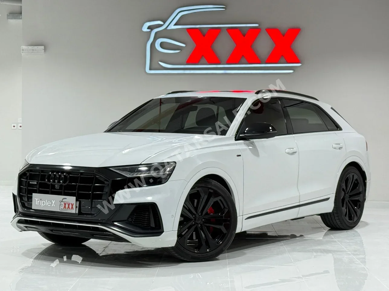 Audi  Q8  S-Line  2019  Automatic  123,000 Km  6 Cylinder  All Wheel Drive (AWD)  SUV  White