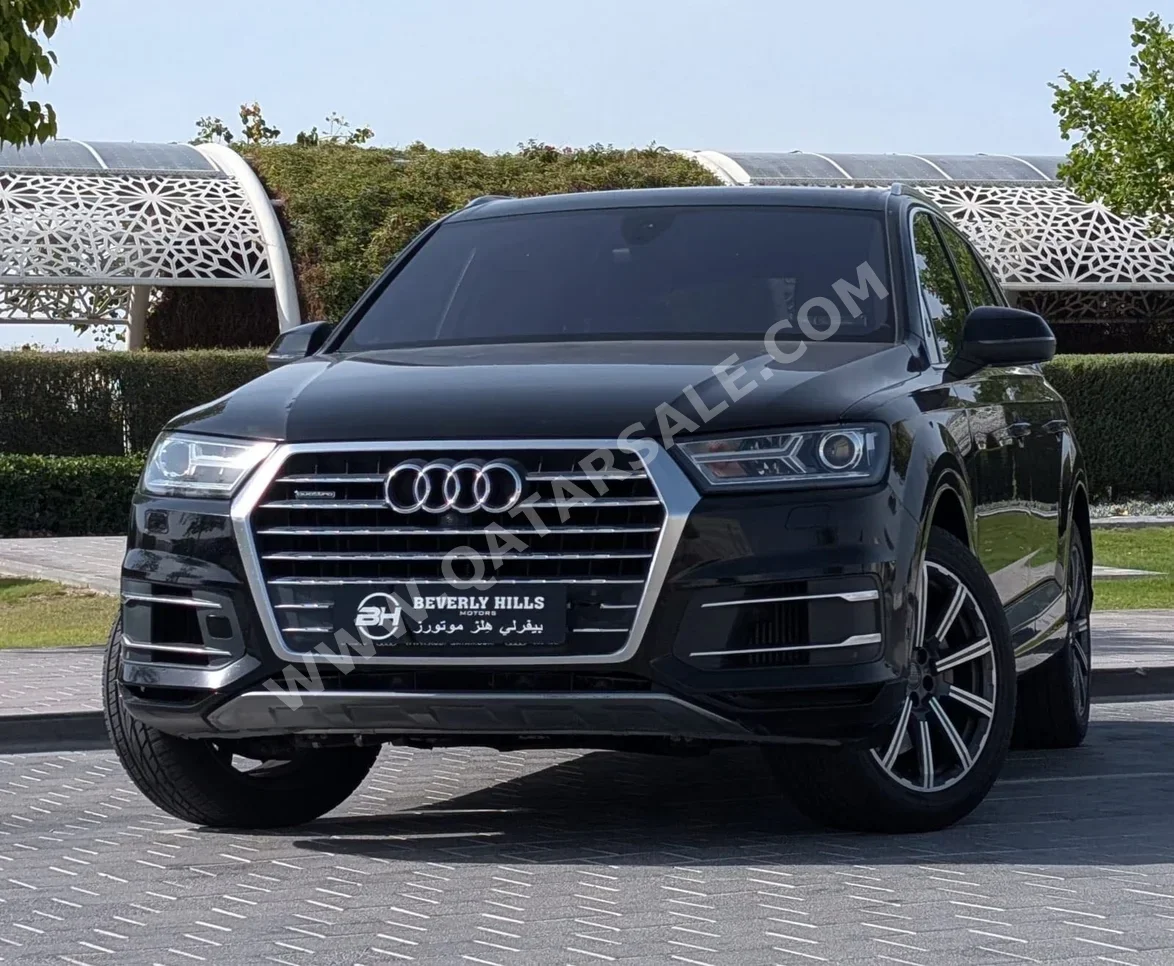 Audi  Q7  40 TFSI  2016  Automatic  104,984 Km  4 Cylinder  All Wheel Drive (AWD)  SUV  Black