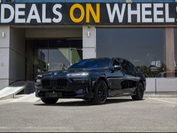 BMW  7-Series  740 Li  2023  Automatic  61,000 Km  6 Cylinder  Rear Wheel Drive (RWD)  Sedan  Black  With Warranty