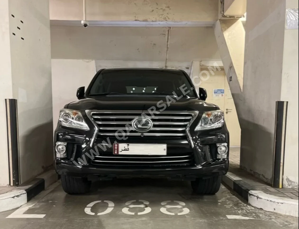 Lexus  LX  570  2012  Automatic  159,000 Km  8 Cylinder  Four Wheel Drive (4WD)  SUV  Black