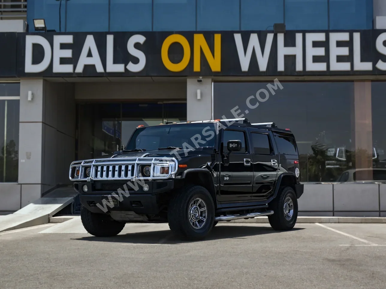 Hummer  H2  2005  Automatic  100,000 Km  8 Cylinder  Four Wheel Drive (4WD)  SUV  Black
