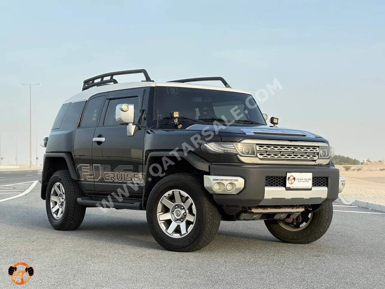 Toyota  FJ Cruiser  2022  Automatic  60,985 Km  6 Cylinder  Four Wheel Drive (4WD)  SUV  Black