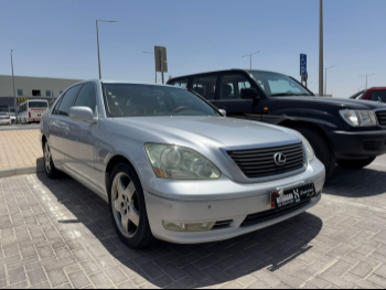 لكزس  ال اس  430  2006  اوتوماتيك  280,000 كم  8 سلندر  دفع خلفي  سيدان  فضي