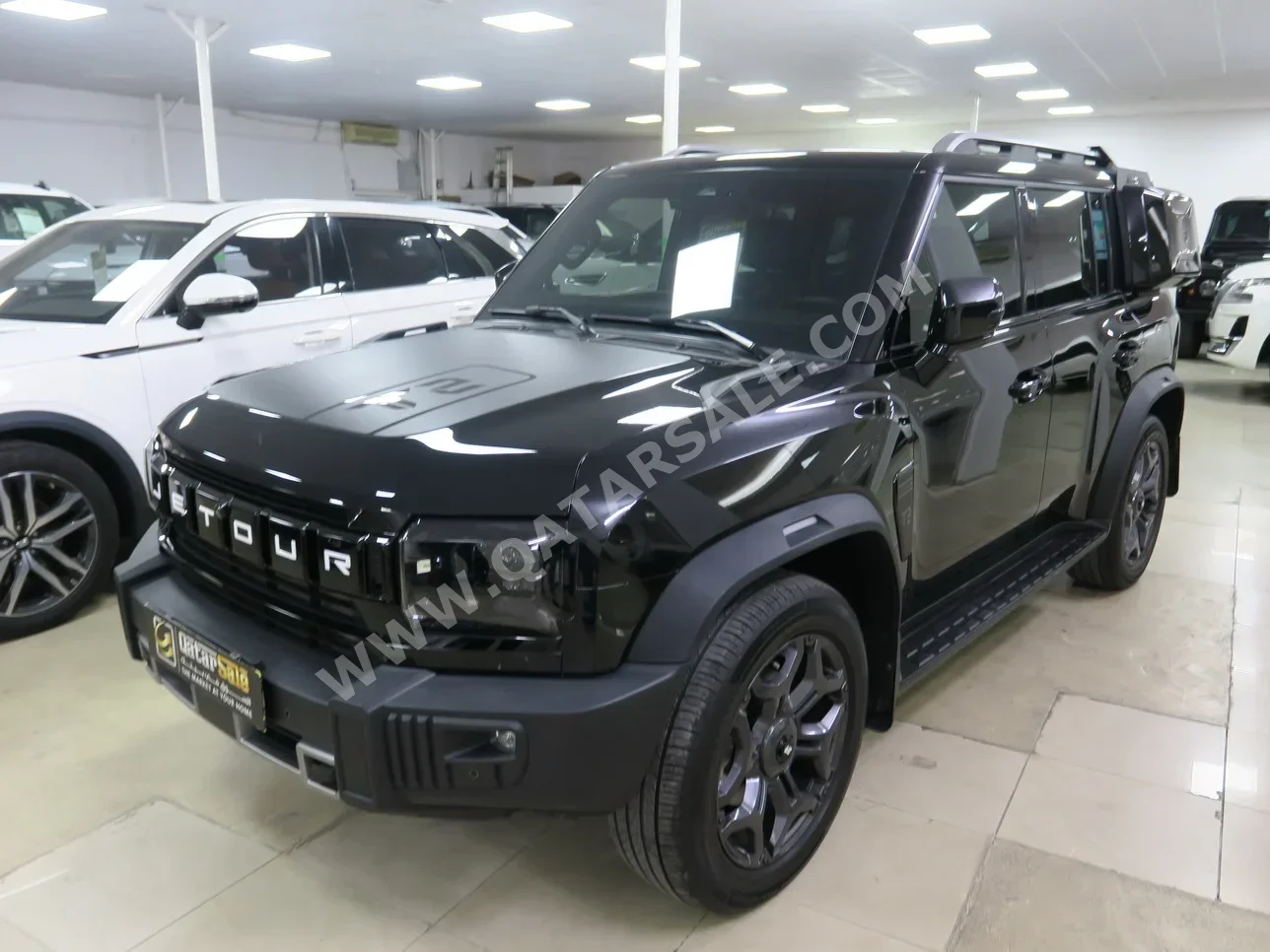 Jetour  T2  2025  Automatic  22,000 Km  4 Cylinder  Four Wheel Drive (4WD)  SUV  Black  With Warranty