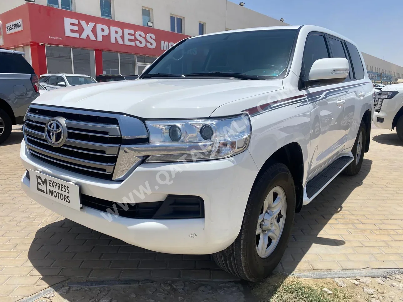 Toyota  Land Cruiser  GXR  2020  Automatic  210,000 Km  6 Cylinder  Four Wheel Drive (4WD)  SUV  White