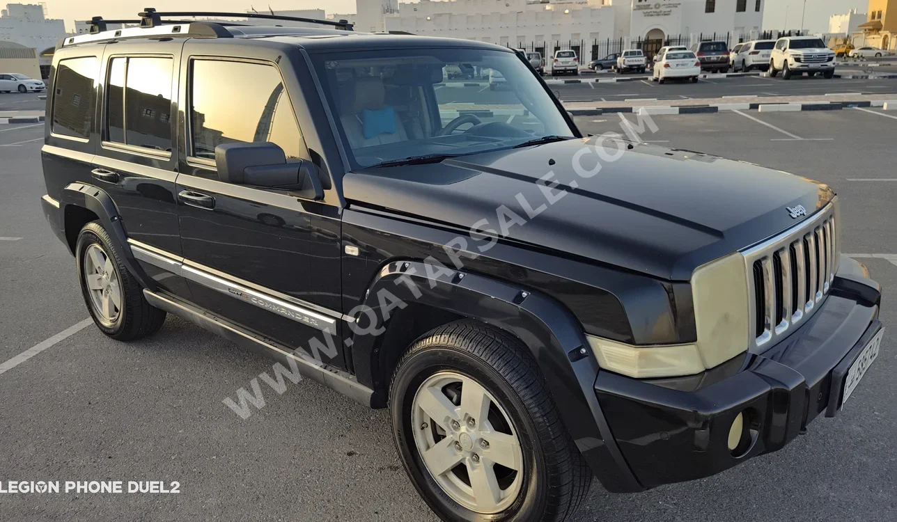 Jeep  Commander  Overland  2006  Tiptronic  303,000 Km  8 Cylinder  Four Wheel Drive (4WD)  SUV  Black