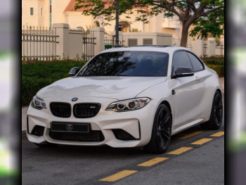 BMW  M-Series  2  2016  Manual  63,500 Km  6 Cylinder  Rear Wheel Drive (RWD)  Coupe / Sport  White