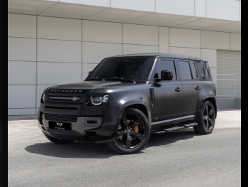 Land Rover  Defender  110 X  2023  Automatic  48,000 Km  8 Cylinder  Four Wheel Drive (4WD)  SUV  Black  With Warranty