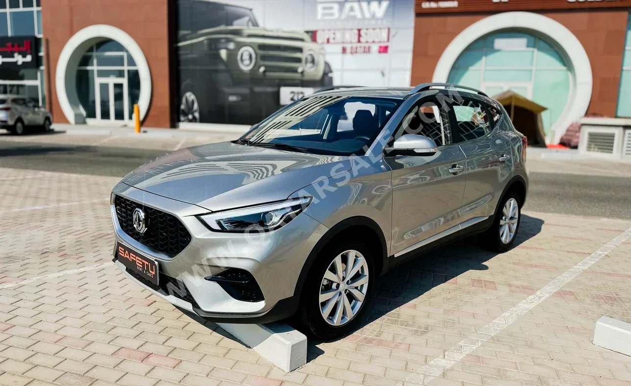 MG  Zs  2023  Automatic  18,000 Km  4 Cylinder  Front Wheel Drive (FWD)  SUV  Silver  With Warranty
