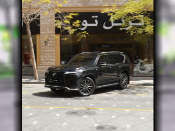 لكزس  ال اكس  600 اف سبورت  2022  اوتوماتيك  96,000 كم  6 سلندر  دفع رباعي  اس يو في  أسود  تحت الضمان