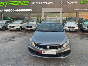 سوزوكي  سياز  2023  اوتوماتيك  105,000 كم  4 سلندر  سحب امامي  سيدان  رمادي  تحت الضمان