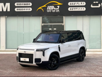 Rox Motor  Jishi  01  2025  Automatic  2,500 Km  4 Cylinder  Four Wheel Drive (4WD)  SUV  White