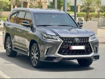 Lexus  LX  570 S  2019  Automatic  184,000 Km  8 Cylinder  Four Wheel Drive (4WD)  SUV  Gray