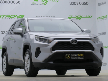 Toyota  Rav 4  2023  Automatic  10,800 Km  4 Cylinder  Front Wheel Drive (FWD)  SUV  Silver  With Warranty