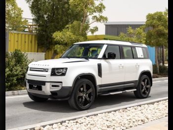 Land Rover  Defender  110  2023  Automatic  52,000 Km  4 Cylinder  Four Wheel Drive (4WD)  SUV  White  With Warranty