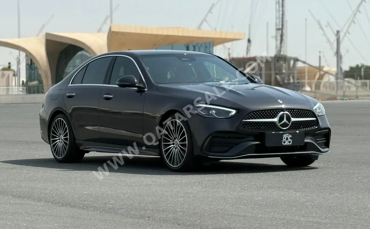 Mercedes-Benz  C-Class  200  2025  Automatic  0 Km  4 Cylinder  Rear Wheel Drive (RWD)  Sedan  Black  With Warranty