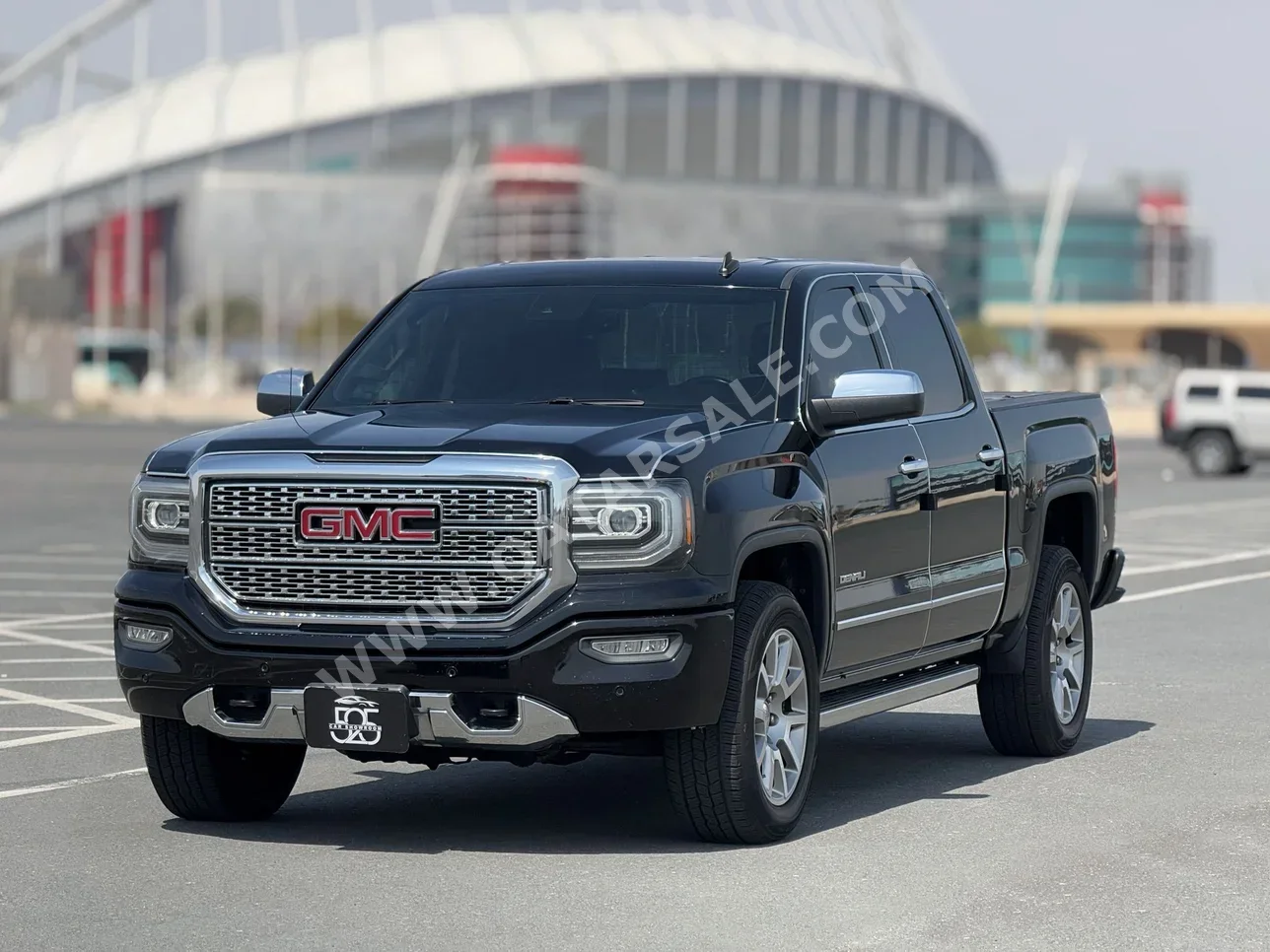 GMC  Sierra  Denali  2018  Automatic  111,000 Km  8 Cylinder  Four Wheel Drive (4WD)  Pick Up  Black