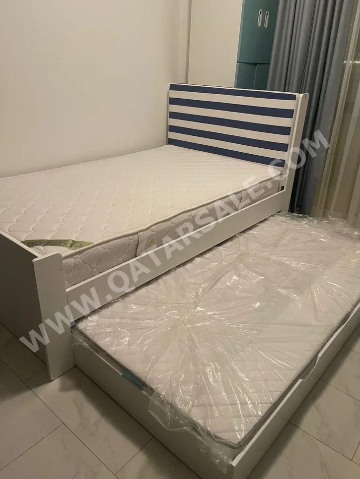 Beds - Home Center  - White