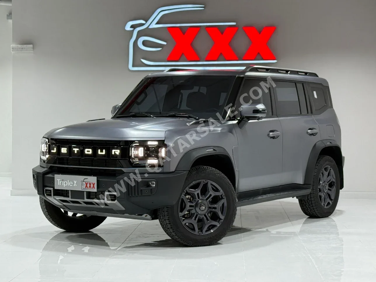 Jetour  T2  Luxury  2024  Automatic  15,000 Km  4 Cylinder  Four Wheel Drive (4WD)  SUV  Gray