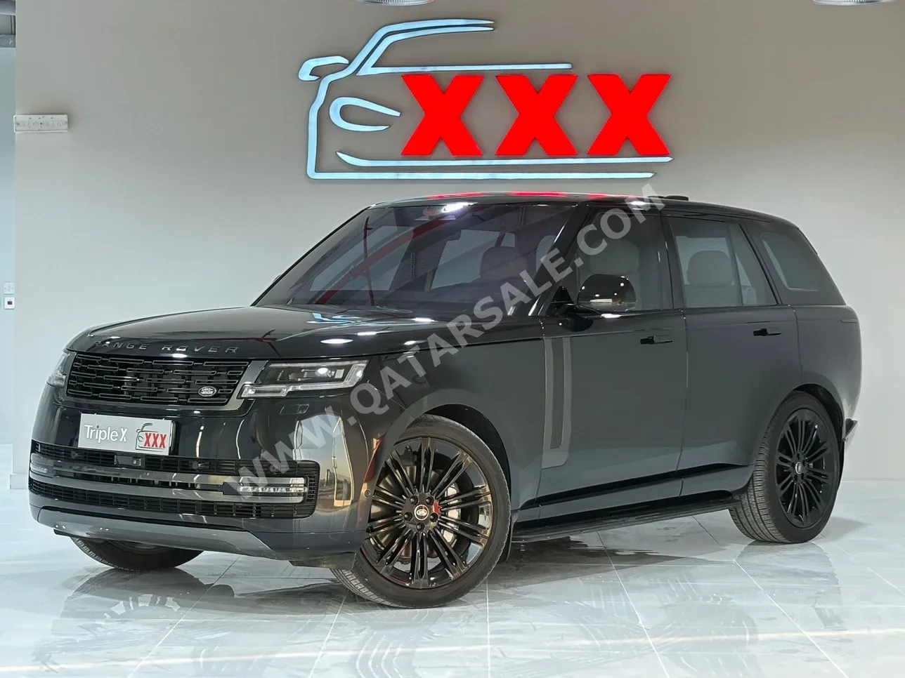Land Rover  Range Rover  Vogue HSE  2023  Automatic  25,000 Km  6 Cylinder  Four Wheel Drive (4WD)  SUV  Black  With Warranty