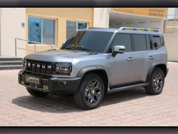 Jetour  T2  Luxury  2025  Automatic  4,000 Km  4 Cylinder  Four Wheel Drive (4WD)  SUV  Gray  With Warranty