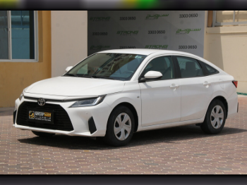 Toyota  Yaris  2023  Automatic  42,000 Km  4 Cylinder  Front Wheel Drive (FWD)  Sedan  White  With Warranty