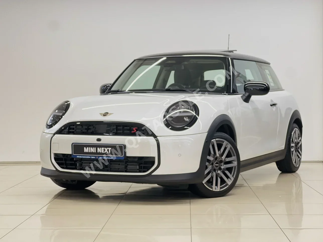 Mini  Cooper  S  2025  Automatic  4,800 Km  4 Cylinder  Front Wheel Drive (FWD)  Hatchback  White  With Warranty