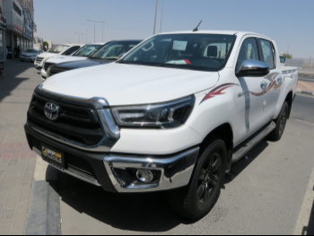 Toyota  Hilux  2025  Automatic  0 Km  4 Cylinder  Four Wheel Drive (4WD)  Pick Up  White  With Warranty