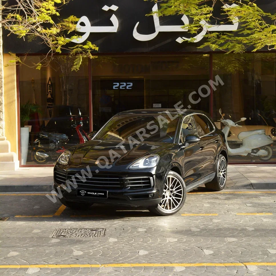 بورش  كيان  2020  اوتوماتيك  86,500 كم  6 سلندر  دفع رباعي  اس يو في  أسود