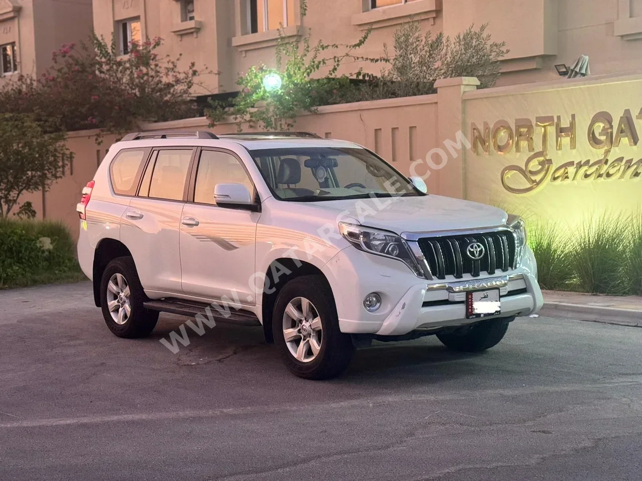 Toyota  Prado  TXL  2014  Automatic  200,000 Km  6 Cylinder  Four Wheel Drive (4WD)  SUV  White