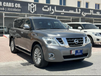نيسان  باترول  تيتانيوم  2019  اوتوماتيك  113,000 كم  8 سلندر  دفع رباعي  اس يو في  رمادي