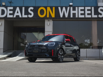 Mini  Cooper  CountryMan JCW  2025  Automatic  2,000 Km  4 Cylinder  All Wheel Drive (AWD)  Hatchback  Dark Gray  With Warranty