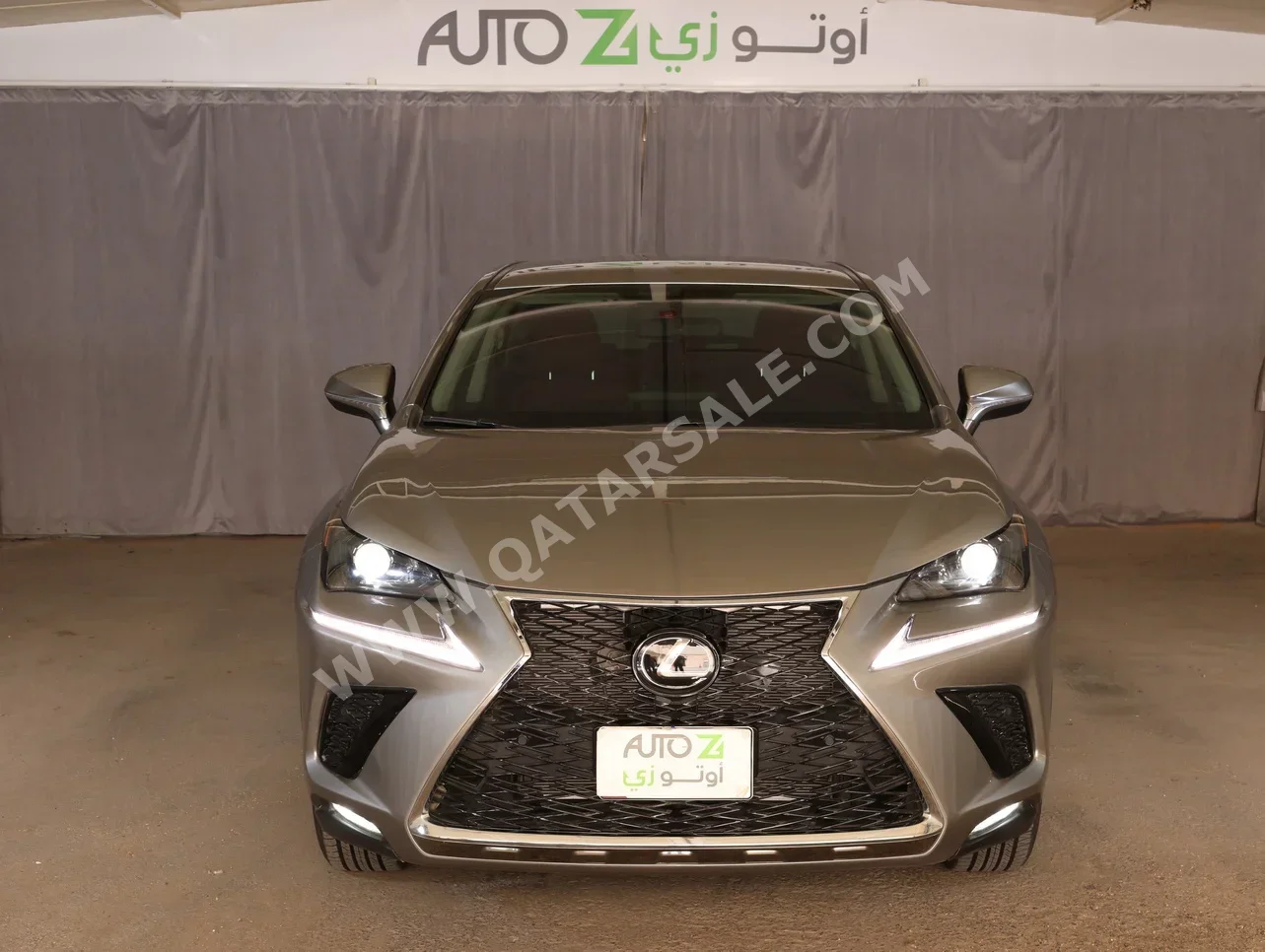 لكزس  ان اكس  300  2021  اوتوماتيك  73,000 كم  4 سلندر  سحب امامي  اس يو في  رمادي