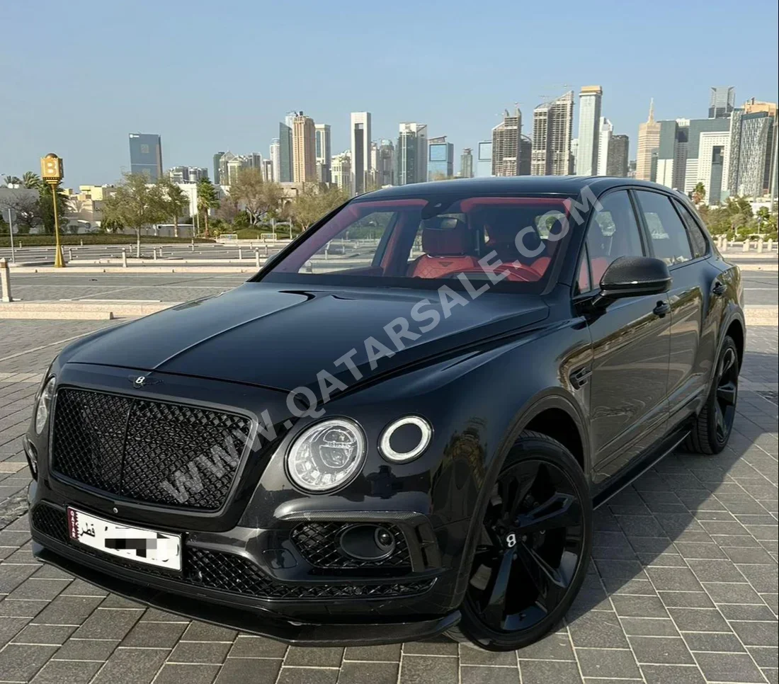 Bentley  Bentayga  2018  Automatic  177,000 Km  8 Cylinder  Four Wheel Drive (4WD)  SUV  Black