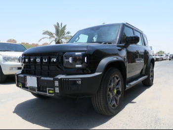 Jetour  T2  Luxury Plus  2025  Automatic  0 Km  4 Cylinder  Four Wheel Drive (4WD)  SUV  Black  With Warranty
