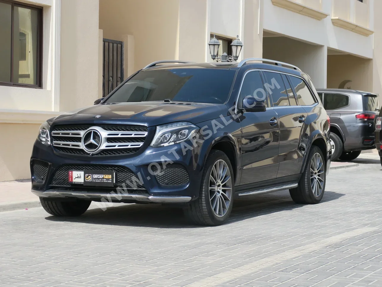 Mercedes-Benz  GLS  500  2016  Automatic  101,000 Km  8 Cylinder  Four Wheel Drive (4WD)  SUV  Dark Blue