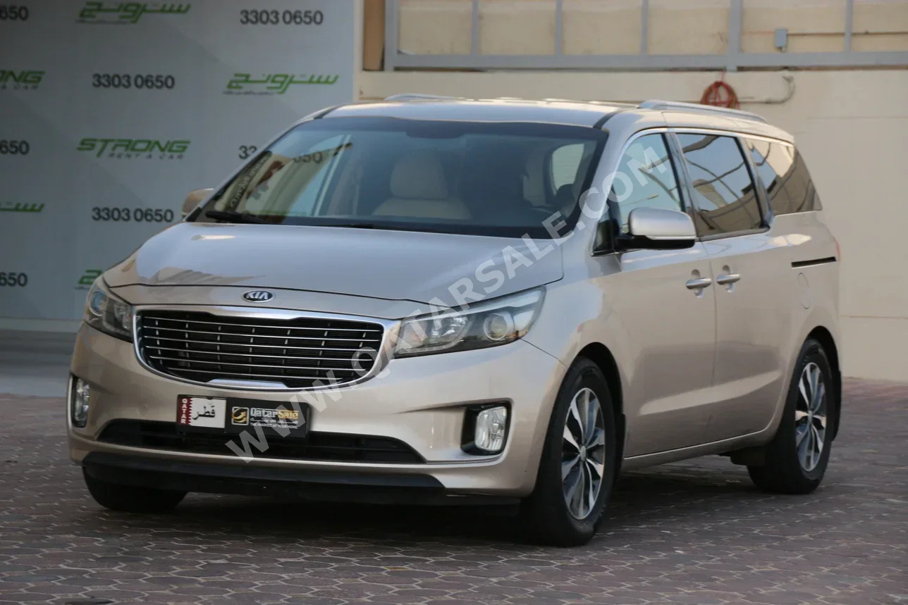 Kia  Carnival  2016  Automatic  208,000 Km  6 Cylinder  Front Wheel Drive (FWD)  Van / Bus  Gold