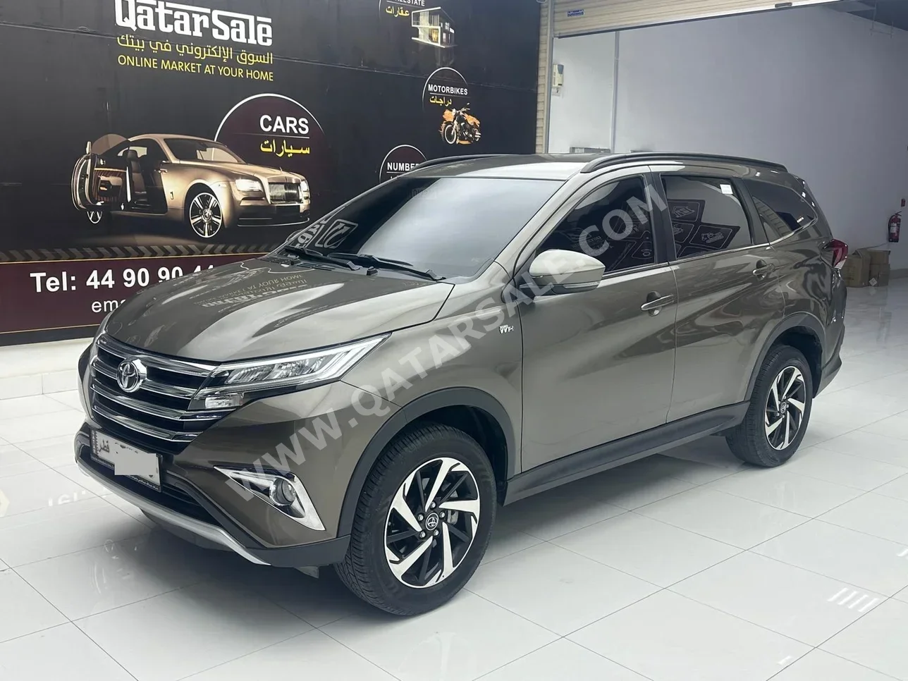 Toyota  Rush  2020  Automatic  98,000 Km  4 Cylinder  Front Wheel Drive (FWD)  SUV  Brown
