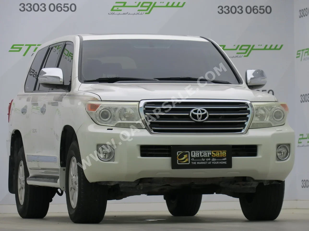 Toyota  Land Cruiser  GXR  2013  Automatic  470,000 Km  8 Cylinder  Four Wheel Drive (4WD)  SUV  Pearl