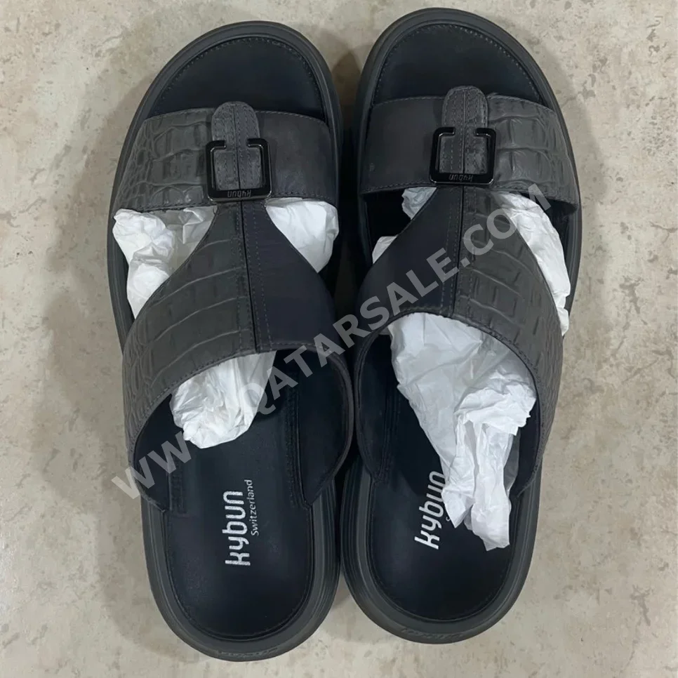 Slippers / Sandals Black Size 45  Men
