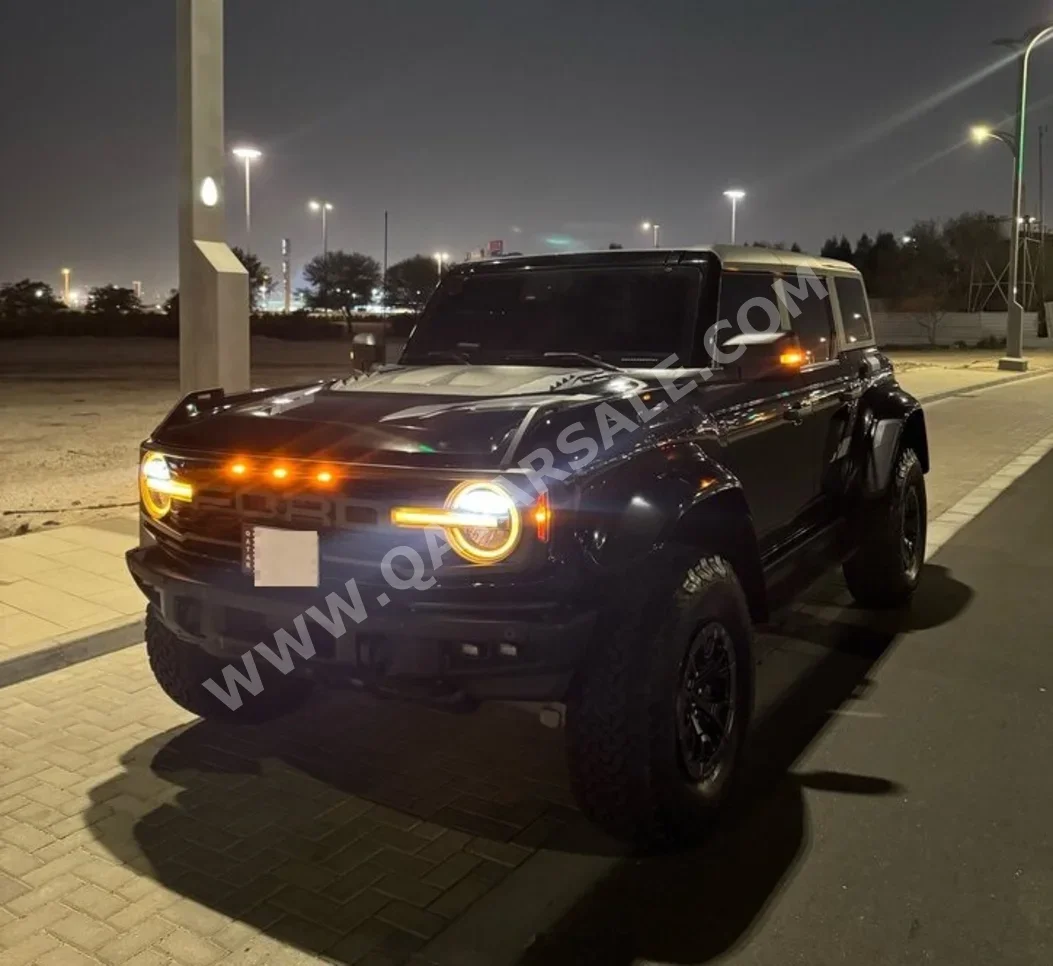 فورد  برونكو  رابتر  2023  اوتوماتيك  48,000 كم  6 سلندر  دفع رباعي  اس يو في  أسود  تحت الضمان